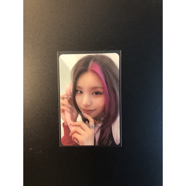 Yeji Itzy Crazy In Love Photocard Shopee Malaysia