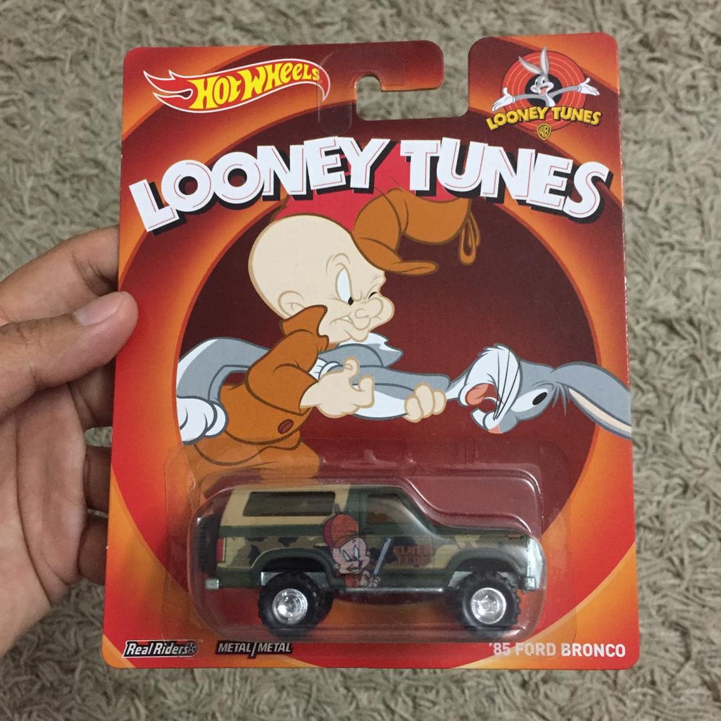 Hot Wheels Ford Branco Looney Tunes Shopee Malaysia