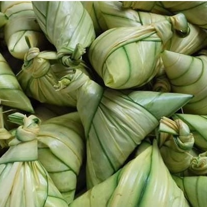 Ready Stock Ketupat Palas Frozen Warisan Asli Pantai Timur Pcs