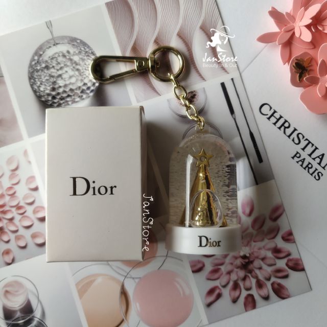 Authentic Dior Beauty Platinum Gift SnowGlobe Key Chain ... - 640 x 640 jpeg 53kB