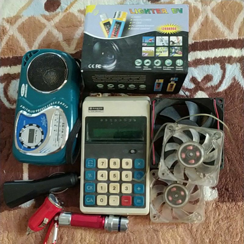 Barang elektronik lama