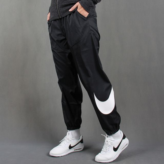 nike big swoosh joggers mens