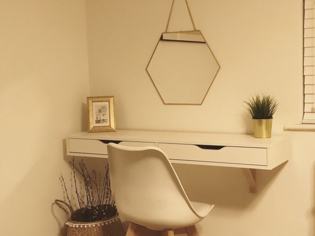 Ikea Ekby Wall Shelf Make Up Table Meja Solek Tergantung Cantik Shopee Malaysia