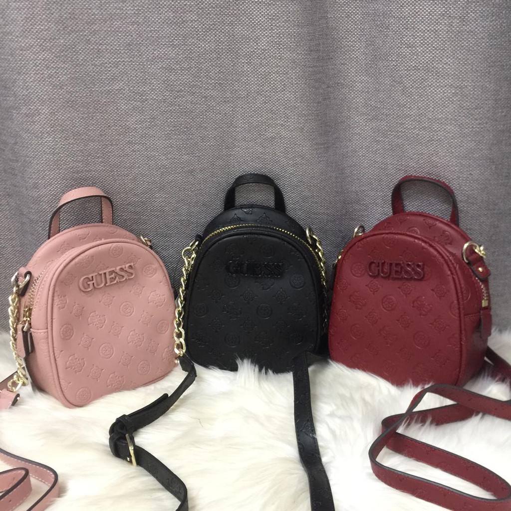 guess small sling bag