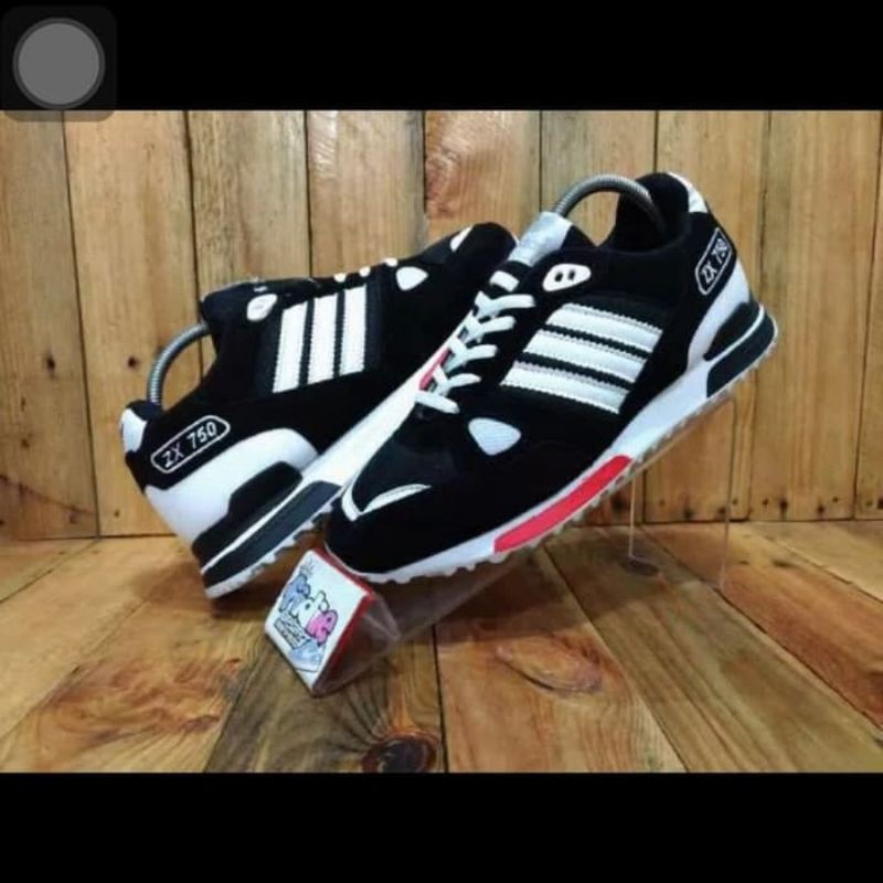 adidas x750