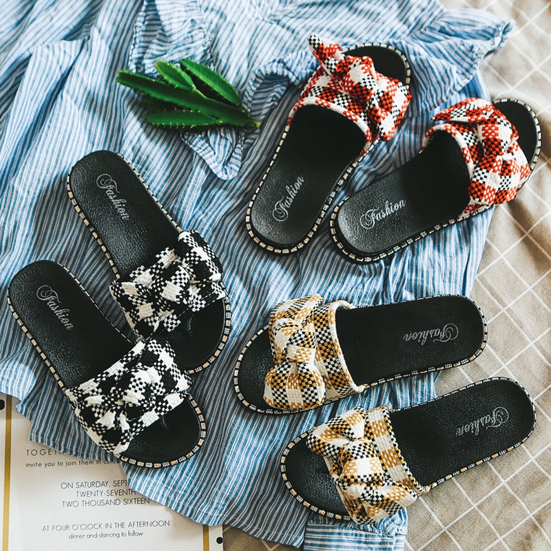 sandals with two bows