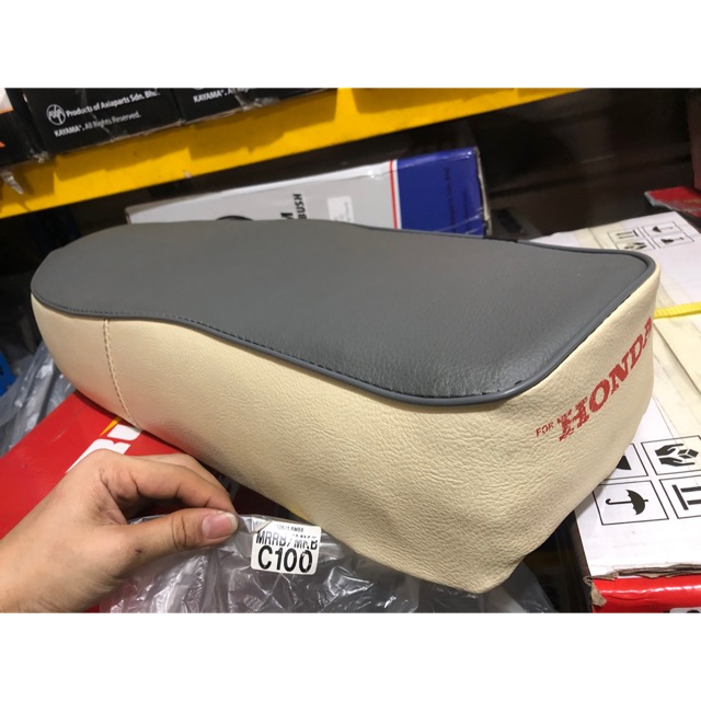 Honda C100 Seat Assy | Shopee Malaysia