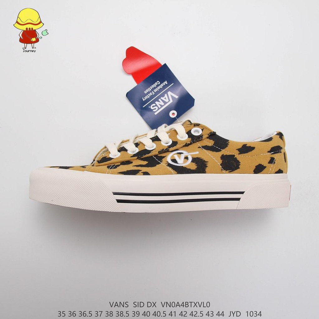 leopard vans journeys