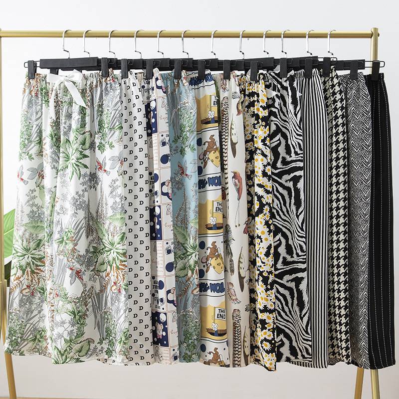 Ice silk pajamas women's summer thin wide-leg pants, artificial silk can be worn outside mosquito pants, large size home air-conditioning trousers