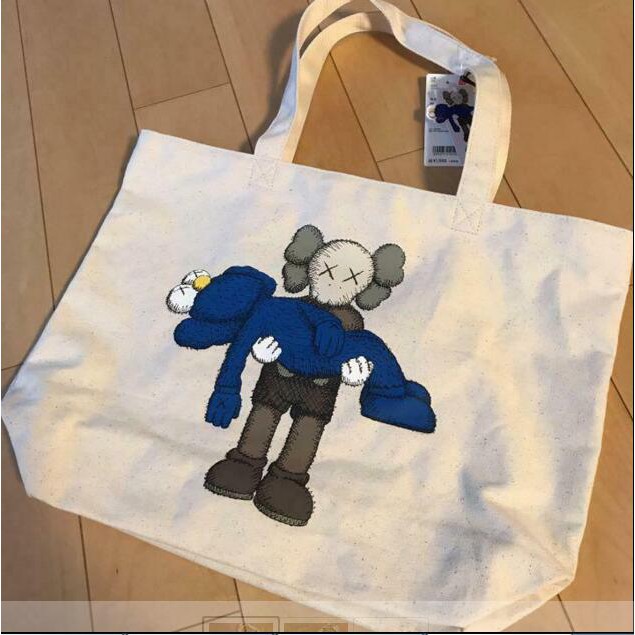 uniqlo kaws tote bag malaysia