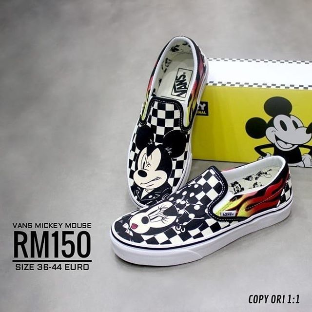 kasut vans mickey mouse