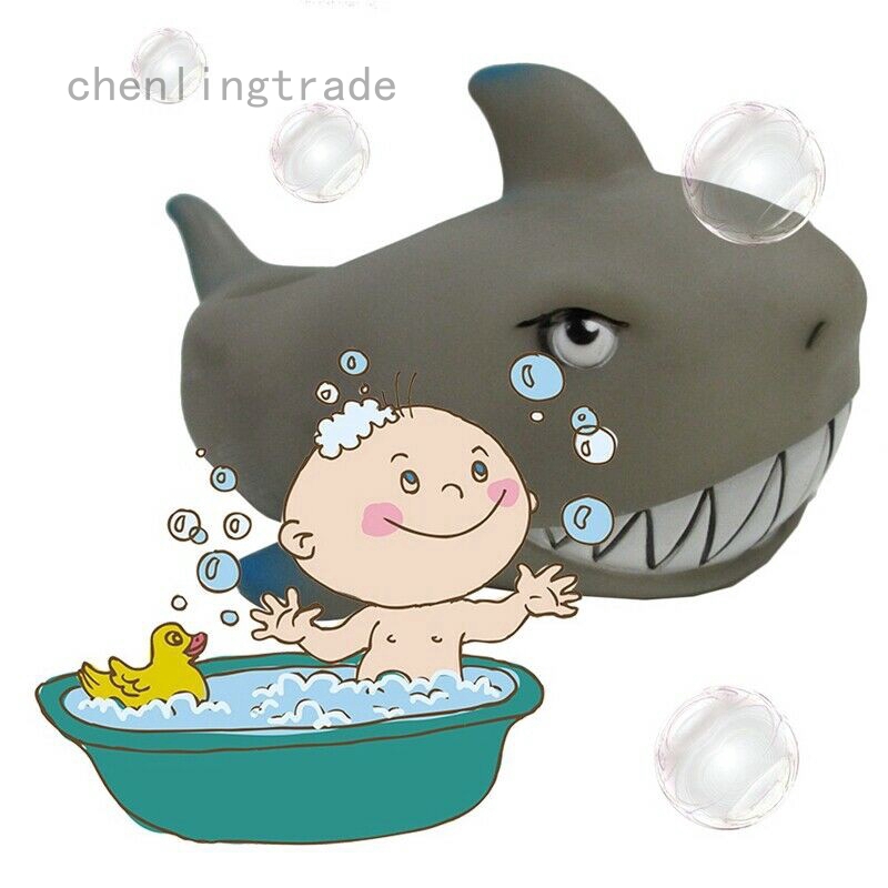 shark family bath toy