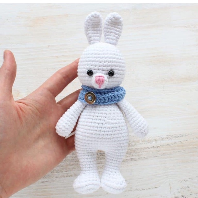 crochet mini doll