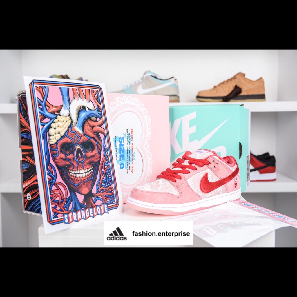 sb dunk strangelove special box
