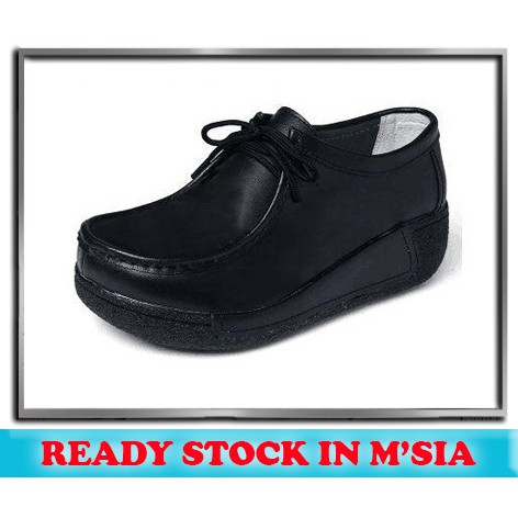 nurses black work shoes