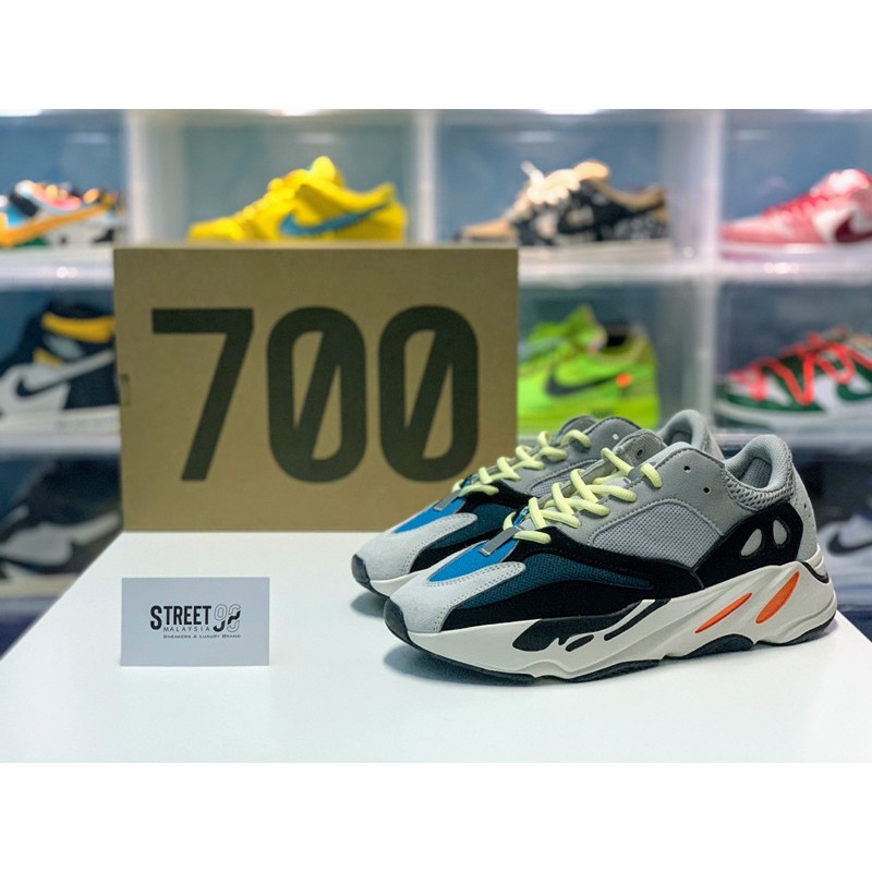 yeezy 700 wave runner reflective