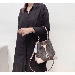 mk mercer small black