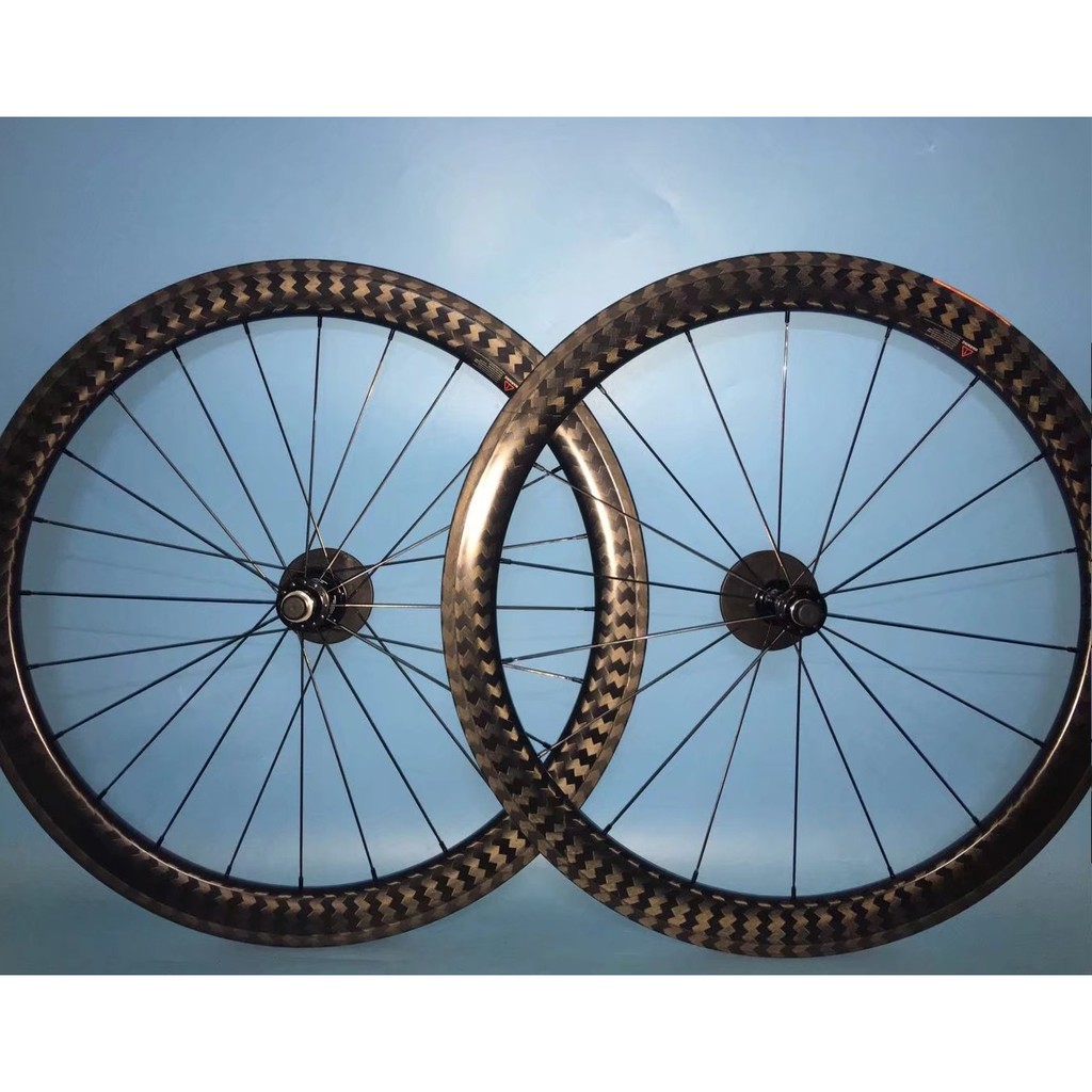 custom carbon wheelset