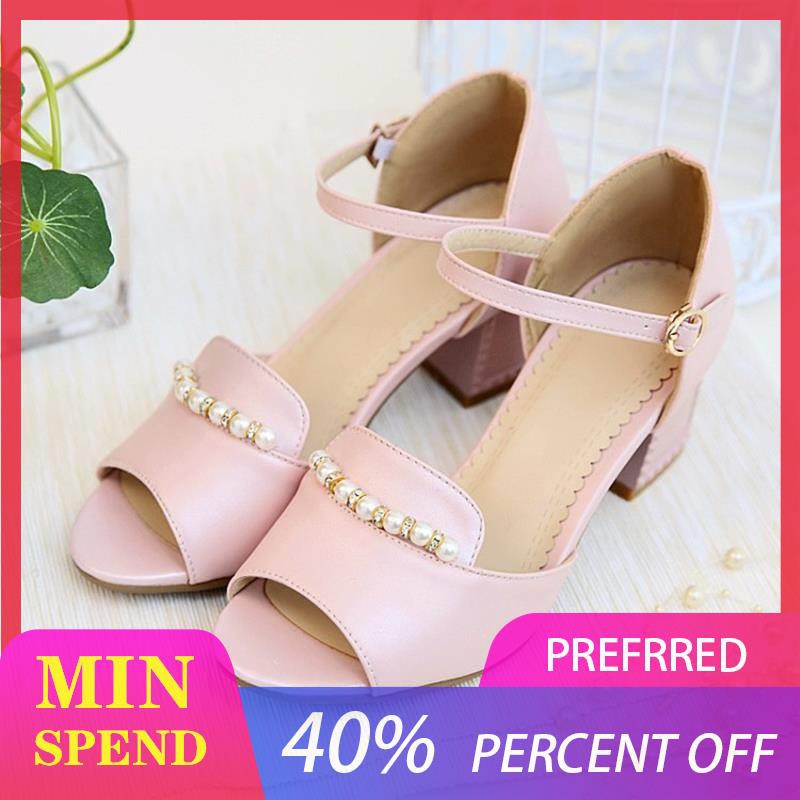 sandals for wide feet womens