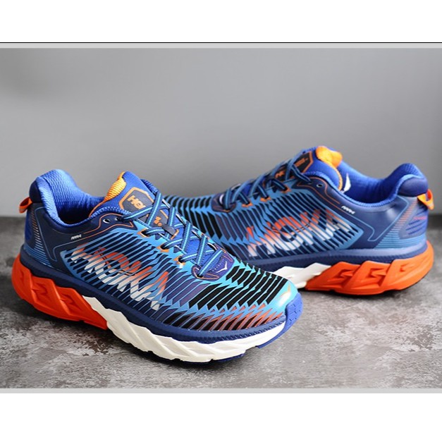 hoka running shoes