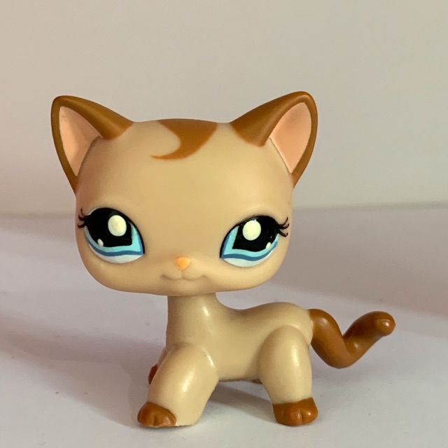 lps fuzzy cat