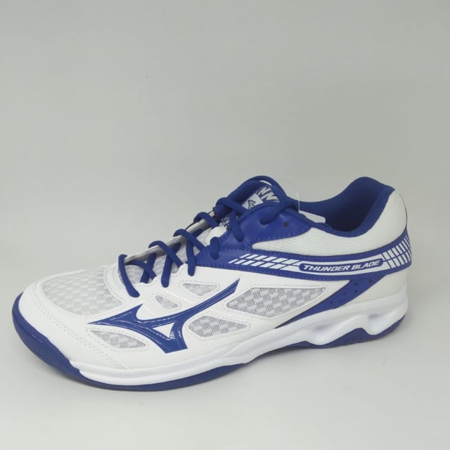 new mizuno volleyball shoes 2019