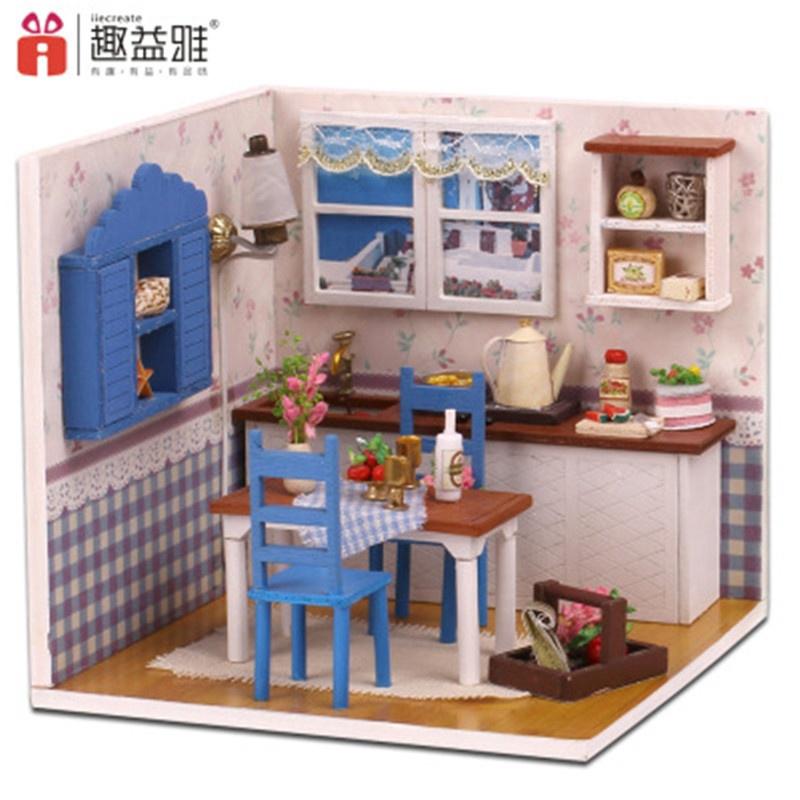 grand holiday villa dollhouse