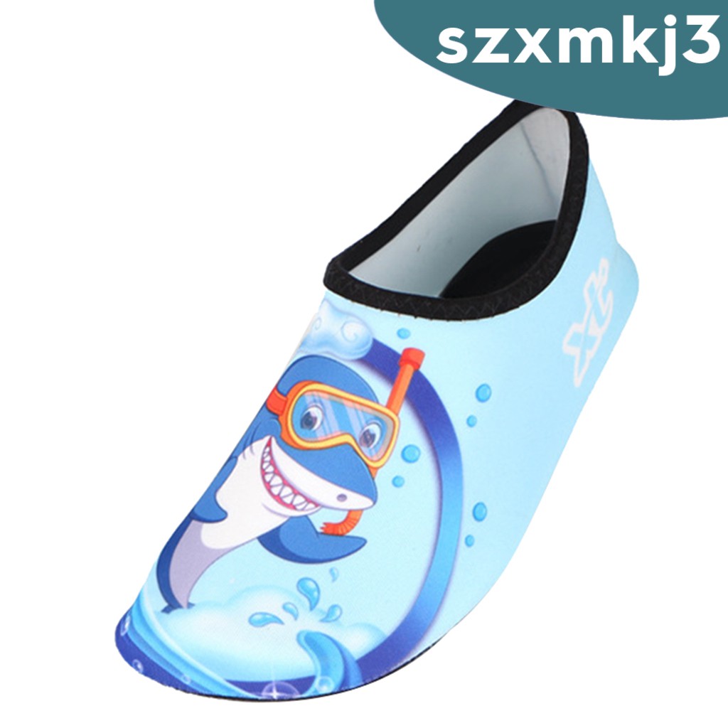 kids swim shoes