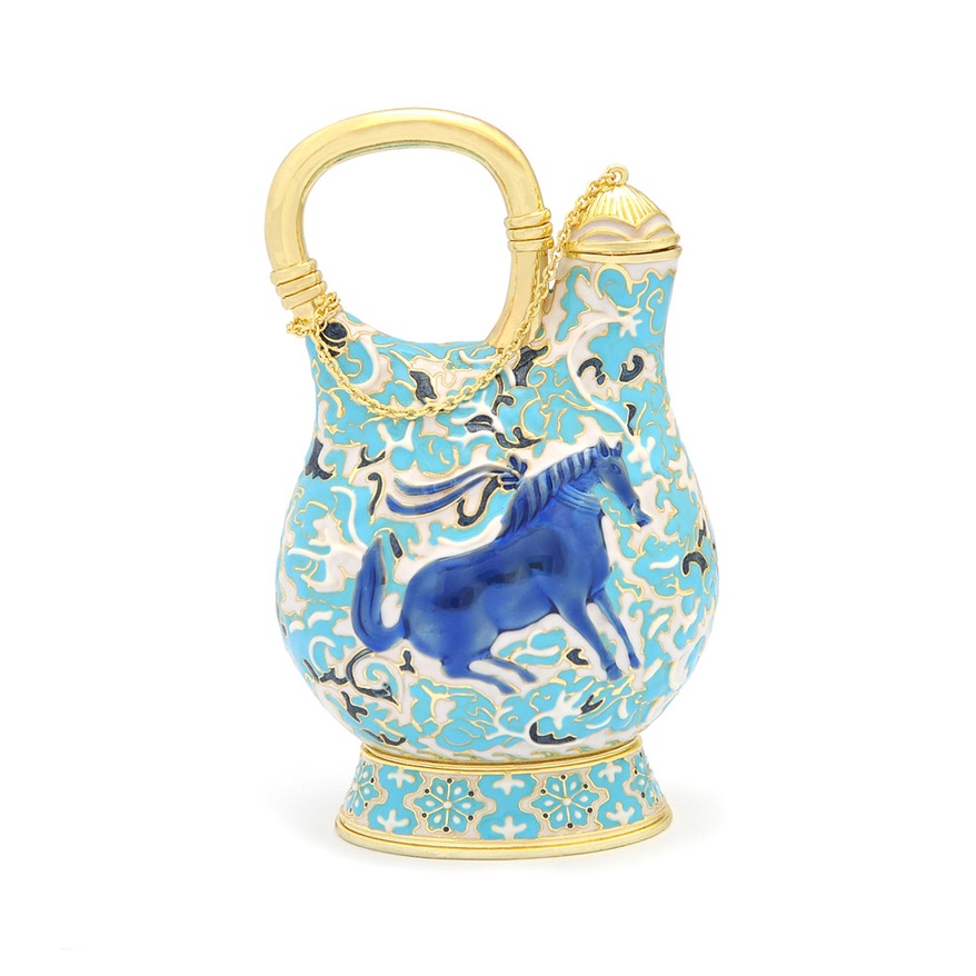 Teapot with Completion Horse