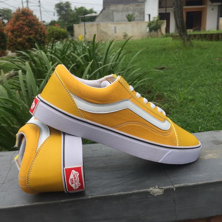 old school house shoes