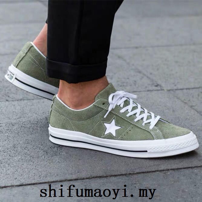 converse shoes couple