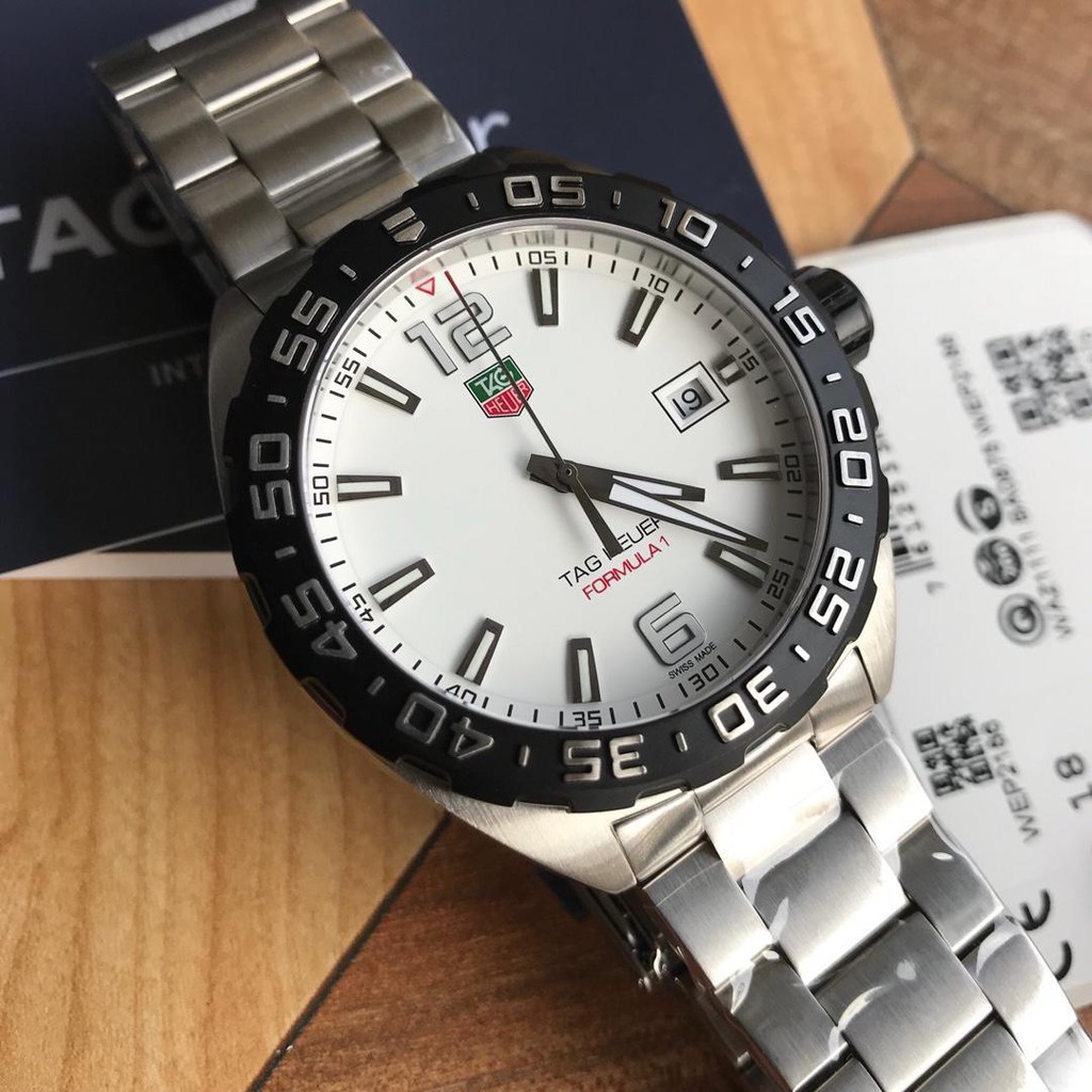 tag heuer waz1111