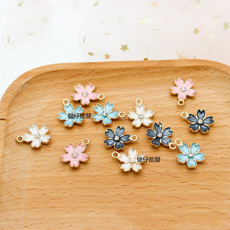 （ 手工 diy/1PCS / B03 metal flower）charms pendants customized keychain gift Small pendant lanyard mobile phone diy fashion accessories woman Craft Supplies Handmade Jewelry Materials keychains bracelet necklace earrings手工制作钥匙扣挂饰 锁匙扣挂件 钥匙圈手作吊饰 手链 项链 耳环饰品配件