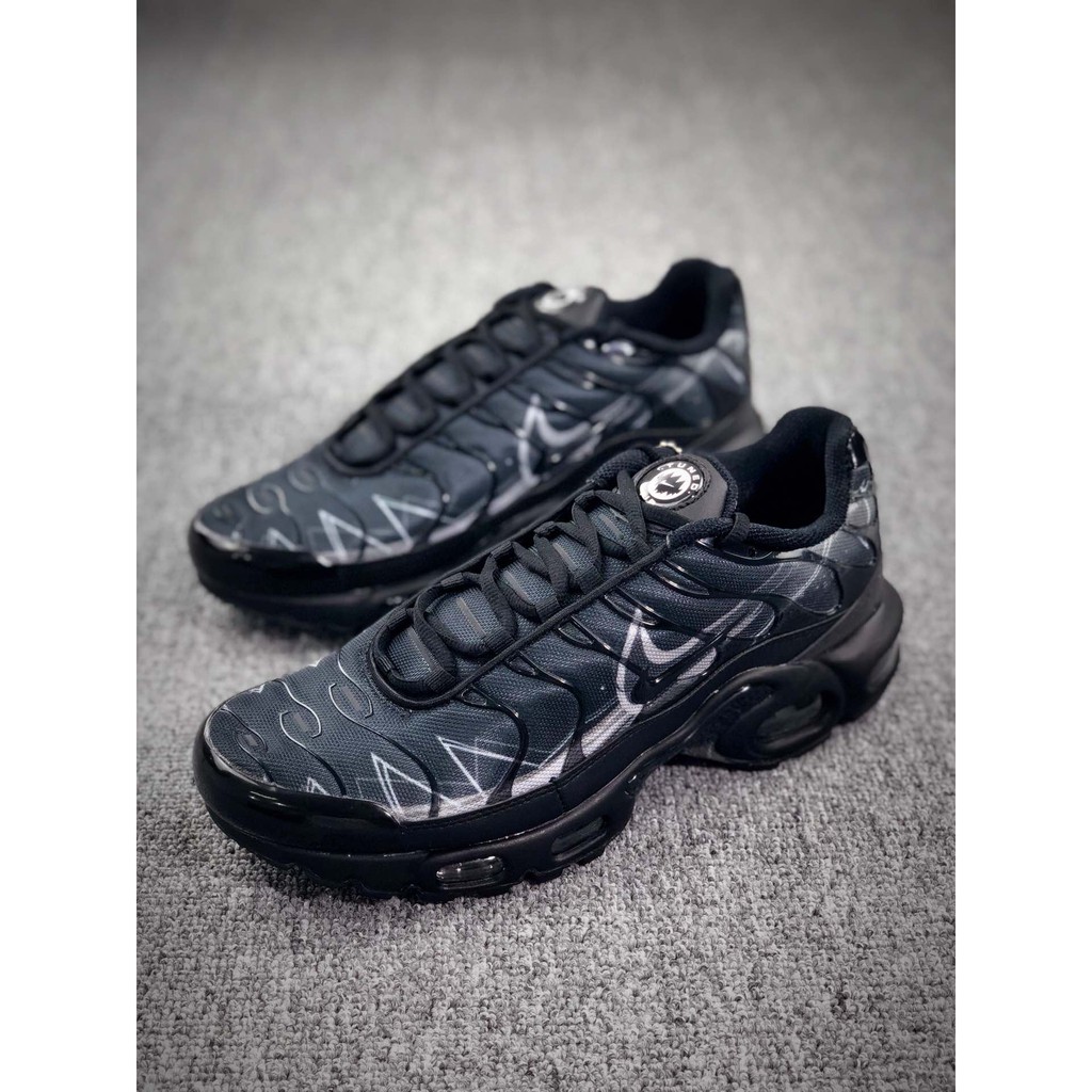 nike air max plus txt