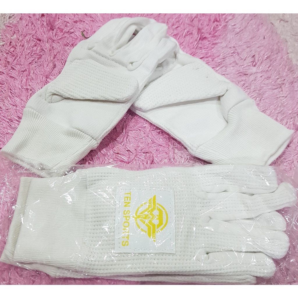 Export Quality Best ventilated Cricket Batting & Keeping Inner Gloves Inner Gloves (White)