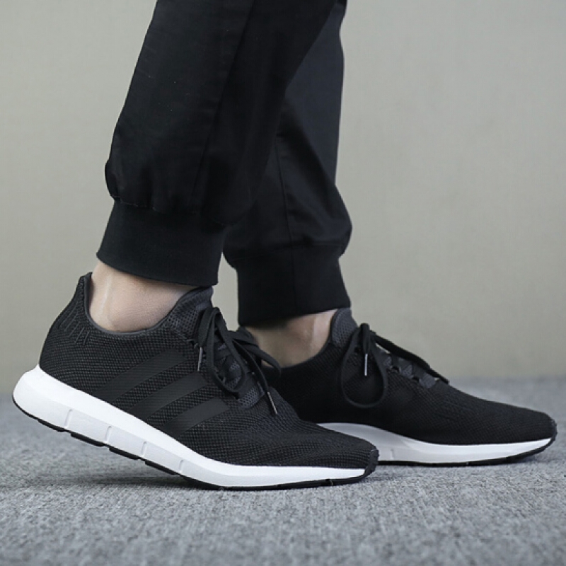 cq2115 adidas