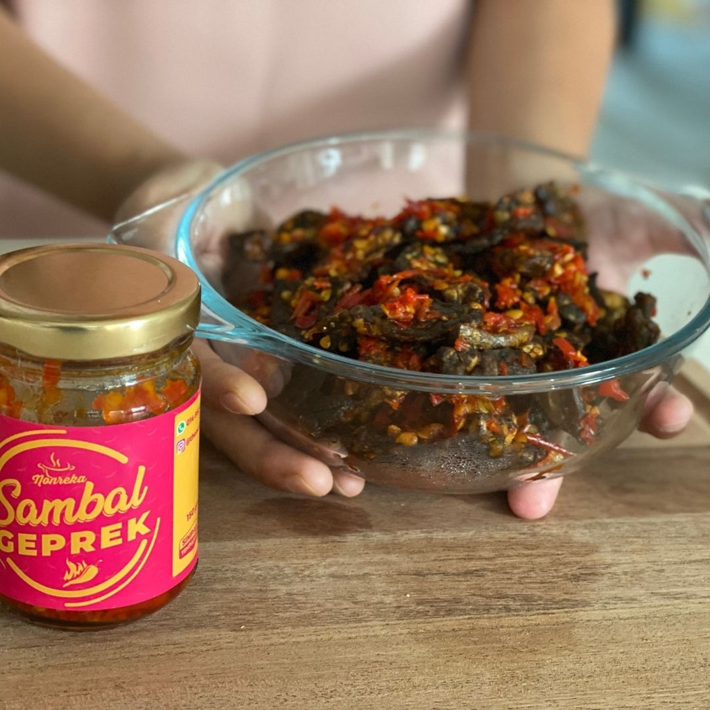 Sambal Geprek Istimewa Asli Sedap Pedas Menyengat 150g Sambal Ayam Geprek Shopee Malaysia