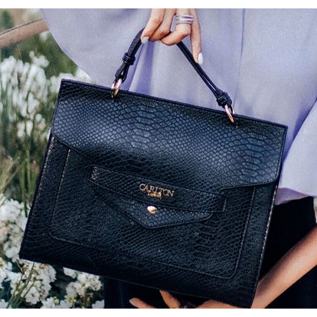 carlton london bags