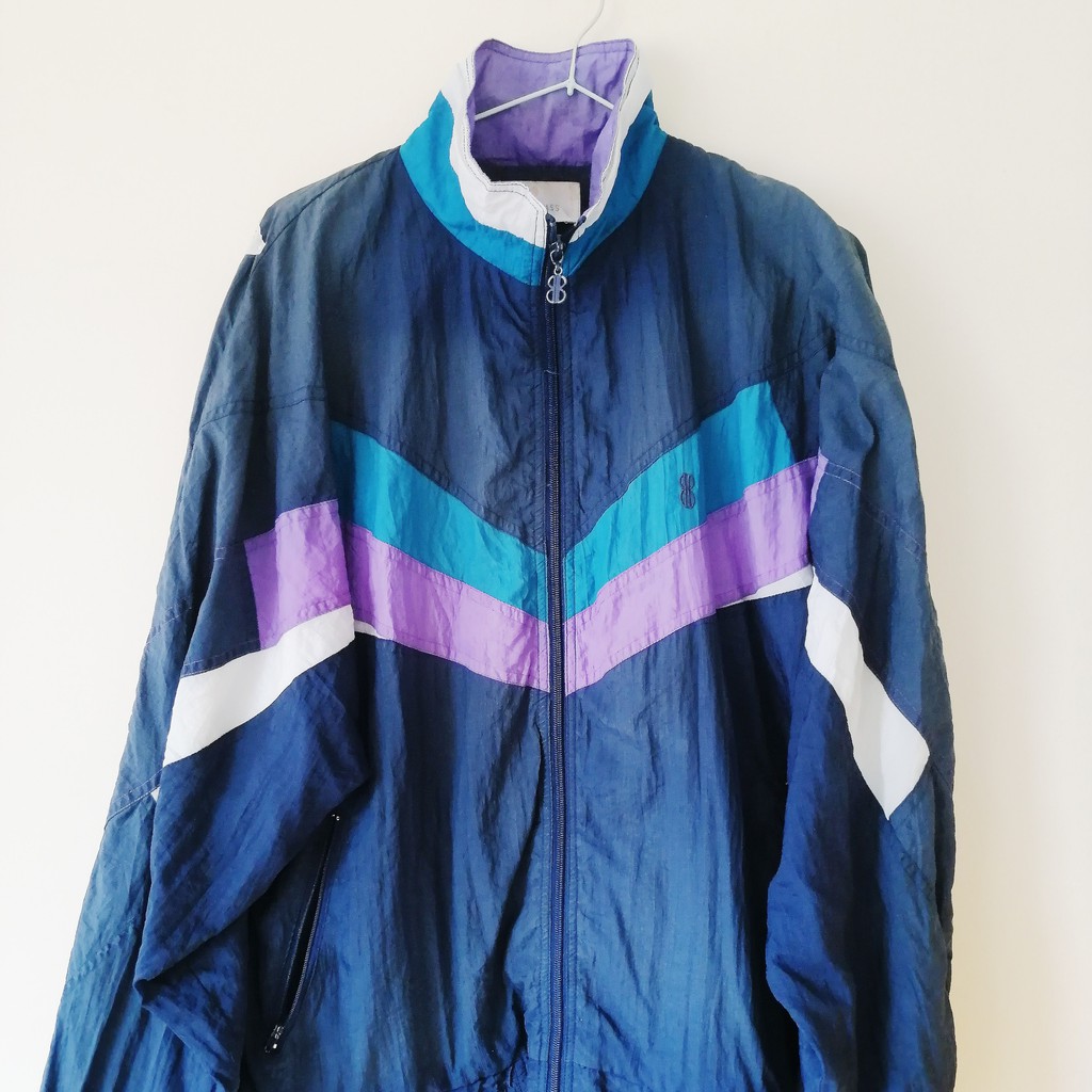 Persiaran Hipster, Online Shop Shopee Malaysia