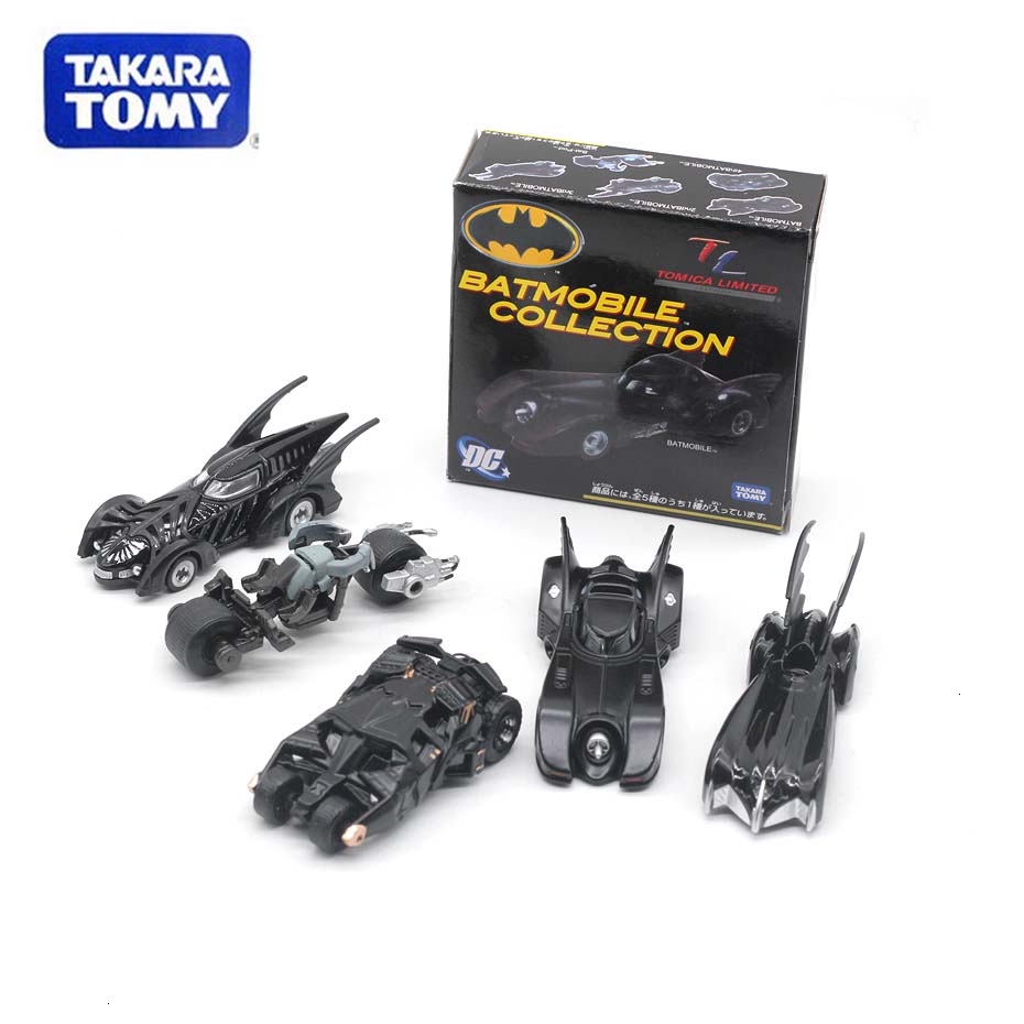 takara tomy batmobile