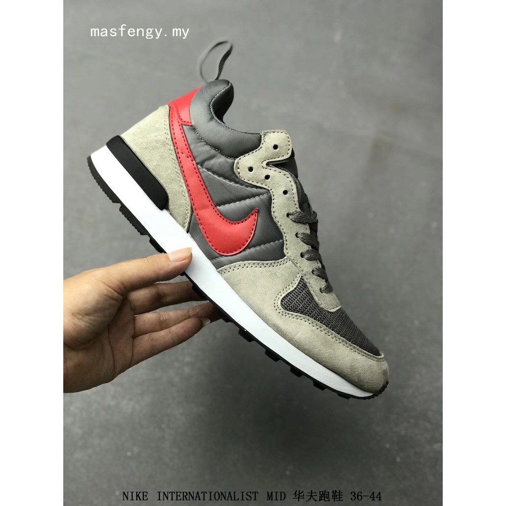 nike internationalist mid women's