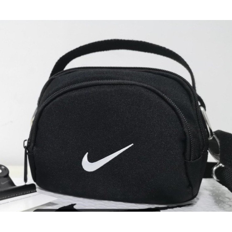 nike small messenger bag