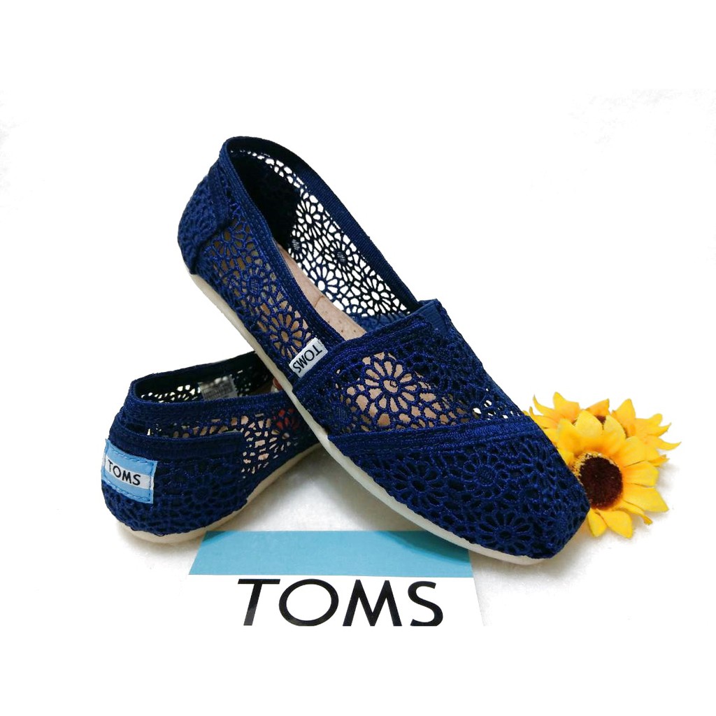 toms lace up shoes