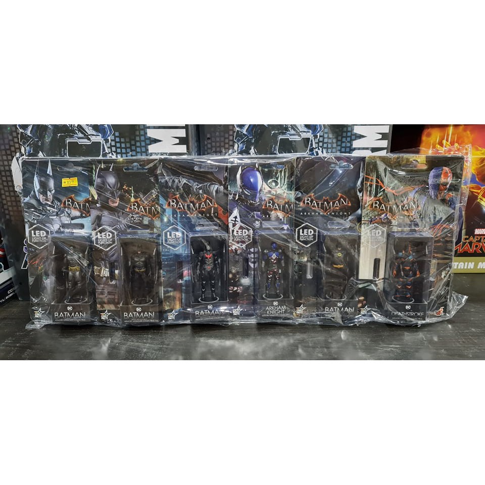 Ready Stock] Hot Toys - VGMC009 - VGMC014 -Batman Armory Miniature  Collectible | Shopee Malaysia