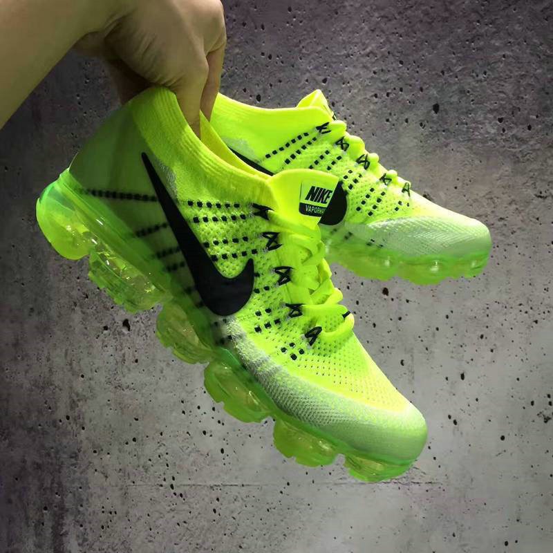 vapormax fluorescente