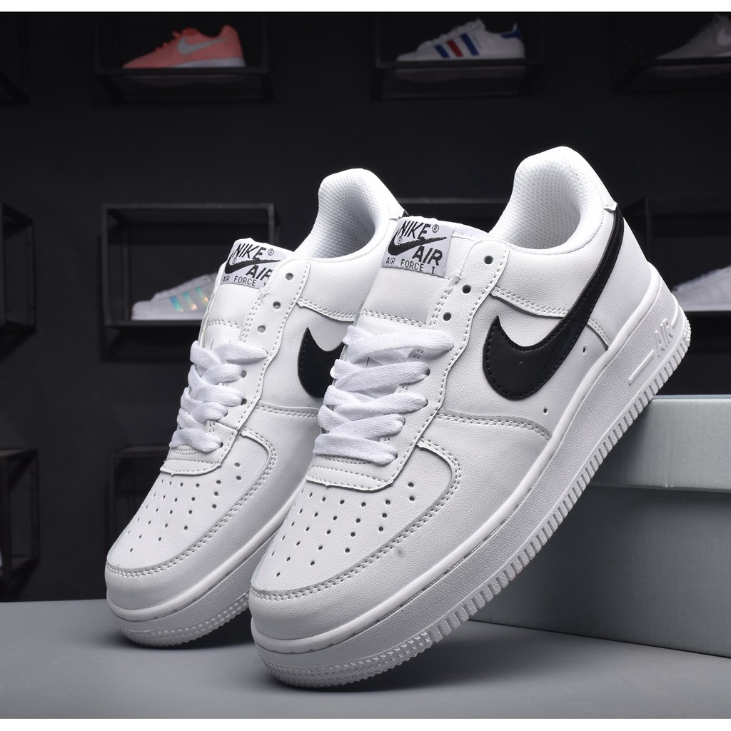 air force ones white with black