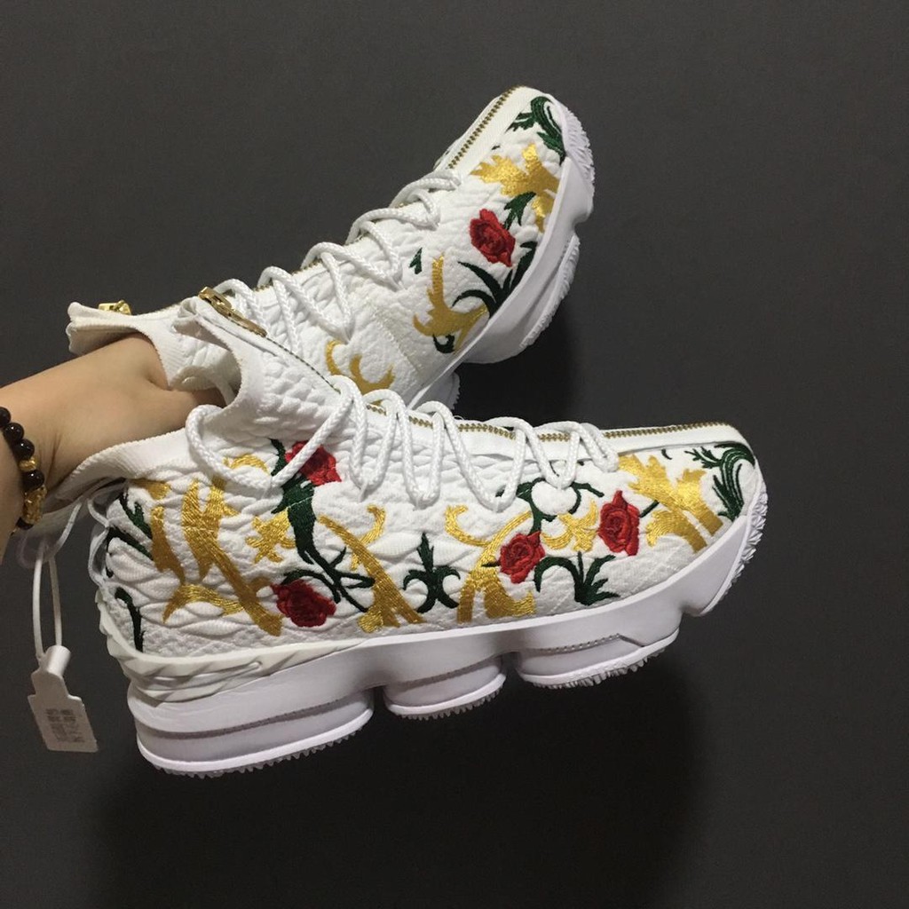 lebron 15 flowers