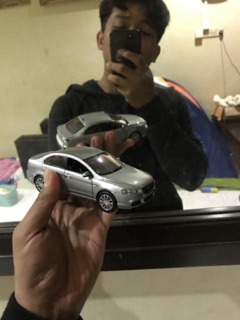 proton saga diecast