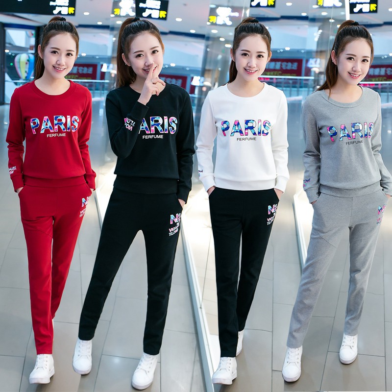 casual wear for 35 year old woman