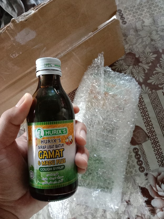 Hurix S Ubat Batuk Gamat Madu Plus 60ml 100ml 180ml Shopee Malaysia